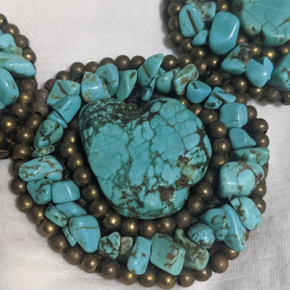 Turquoise Necklace - Picture 2 of 4